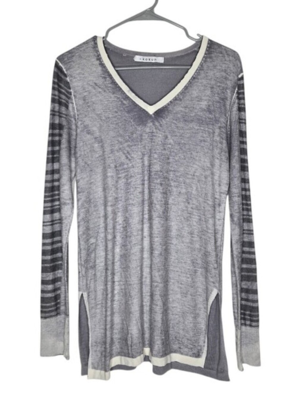 Kokun Stripe Sleeve V Neck Bamboo/Cashmere Sweater Size Medium